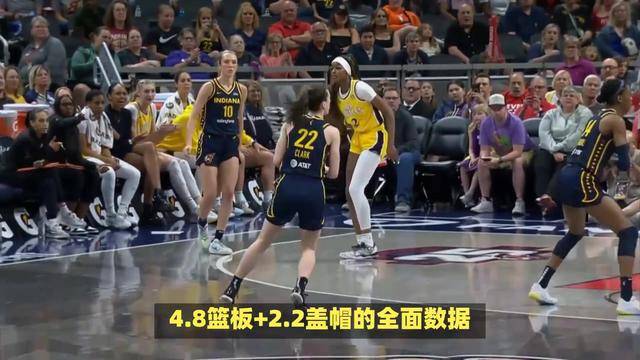 字母哥重返赛场，反败为胜首场状态出色，FPX观众沸腾！
